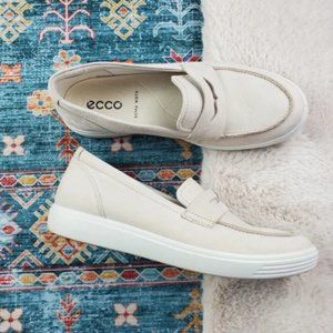 ECCO Womens Soft 7 Limestone Nubuck Loafers EU 40 Extra Width (2240731)